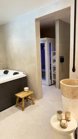 Wellness & Design Cocoon with Private Spa and Garden - Image 4