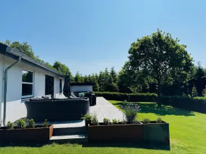 Close to Legoland and Givskud Zoo Room for 10 people. - Image 3