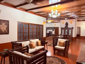 Vana - city center | Luxury 3BHK pool, sauna & patio - Image 4