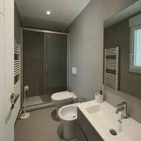 Penthouse with heated whirlpool - Image 5