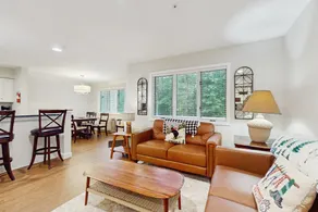 2BR condo, fireplace, ski locker, w/d, wifi - Image 2