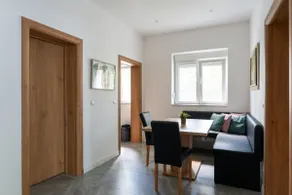 60m² Apartment • Suitable for Family & Company •Close to Vienna - Image 5