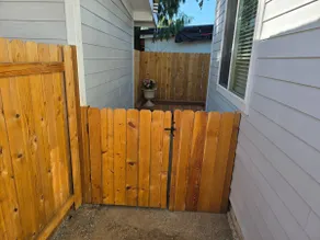 One bedroom - Image 2