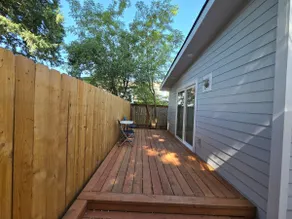 One bedroom - Image 3