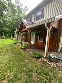 Arch Rock River Retreat - Image 3