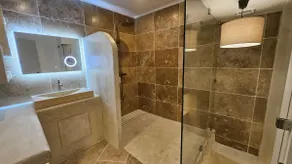 The Willow Suite - Image 5