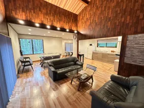 Private villa in the forest / Cool highland stay / BBQ / Up to 9 people / 133 m² / Tennis court nearby - Image 3