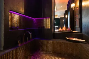 The Deluxe Suite • Royal Comfort - Image 2