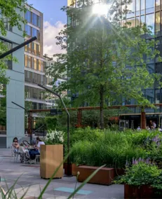 Loft in the very center of business and entertainment - Image 2