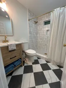 Coastal Bungalow • Near Pismo • Sleeps 5 - Image 3