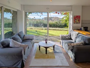 Independent house with pool access - Image 3