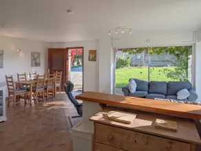 Independent house with pool access - Image 4