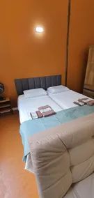 Spacious Loft Apartment (104) - Image 2