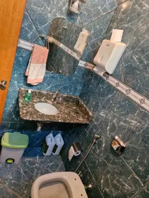 room suite - Image 4