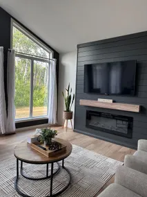 The Seasons Cabin - Image 2