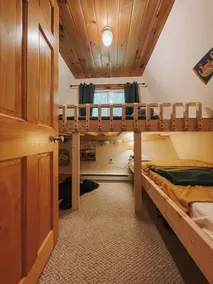 Cozy A-Frame; bike, hike, swim, & 10 mins to town! - Image 5