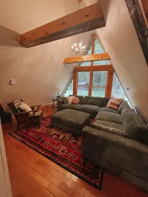 Cozy A-Frame; bike, hike, swim, & 10 mins to town! - Image 4