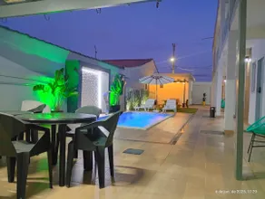 Family Studio 4 - Image 3