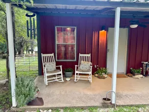 Charming Red Cottage Escape - Image 3