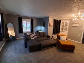 Charming historical full duplex on main - Image 2