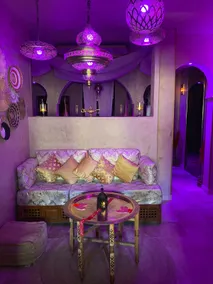 Exceptional suite • XXL hot tub • Secret room - Image 4