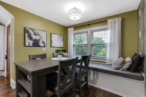 The Nest at Clintonville - close to it all! - Image 5