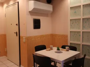 Free parking · Comfort & design in the center - Image 5