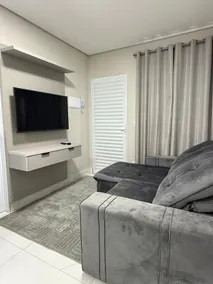 Designer Apartment | Laundry & Solar | Near HMC - Image 2
