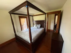 Jack’s Creek Side Getaway - Image 3