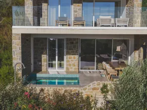 VistaWave Sea View Villa - Image 2