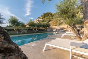 VistaWave Sea View Villa - Image 4