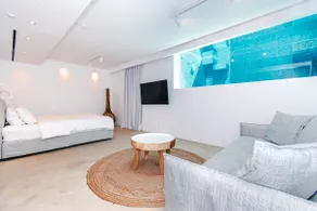 VistaWave Sea View Villa - Image 3