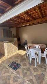 Cozy space 5 minutes from downtown and shopping - Image 4