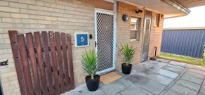 Riviera Coastal Stay - Image 3