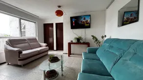 Entire condo: Balcony and garage. Near Central Bus - Image 5