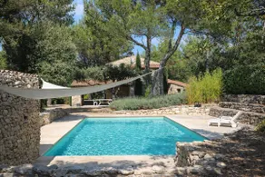 Mas provençal - Beautiful Provencal farmhouse, heated pool - Image 2