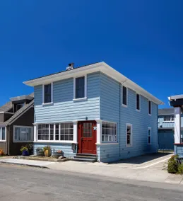 Capitola Village Beach Cottage Living! - Image 3