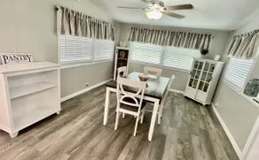 Cozy Couple's Retreat - Image 2