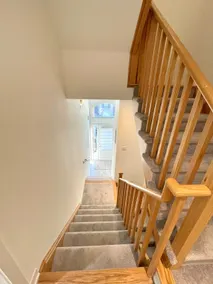Townhouse in Whitby (no basemnt) - Image 5
