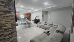 Modest & Comfy Stay By Andres property management - Image 3