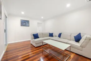 classic home - Image 2