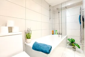 Central London | Walk to Tube | Safe | Sleeps 7 - Image 5