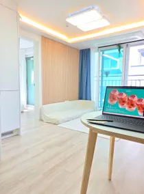 Gimpo Airport/Airport Railroad/Songjeong Station on foot/Free parking/Elevator/Korean house experience/Lotte Mall on foot/120-inch beam projector - Image 3