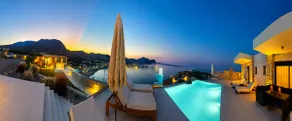 Blue Infinity Boutique Villa - Image 2