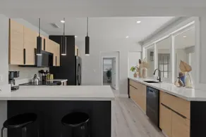 Close to Anna Maria Beaches + IMG + Downtown - Image 3