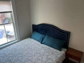 Comfy King Beds~5 min to Salem - Image 4