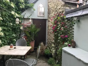Crown Cottage - Image 2
