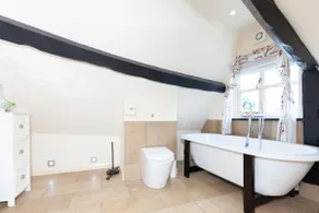 Crown Cottage - Image 5