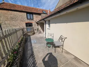 Rural Modern Annexe - Sleeps 4 - Image 5