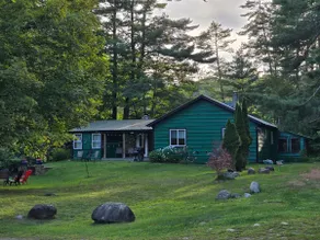 Large Adirondack house Fireplace Pool Lake George - Image 2